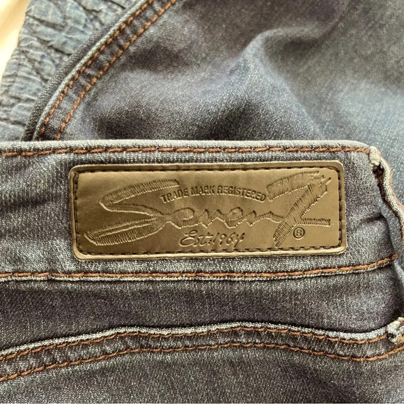 7 Seven For All Mankind Dojo Jeans 29 Flared Denim Bootcut Boho low rise - Picture 6 of 9